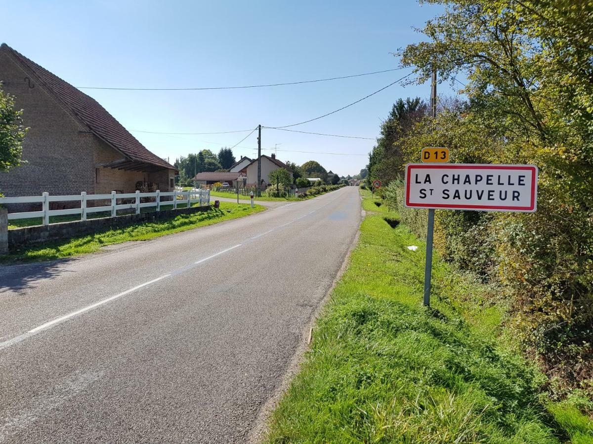 Gite Le Petit Pied-A-Terre La Chapelle-Saint-Sauveur  Exteriér fotografie